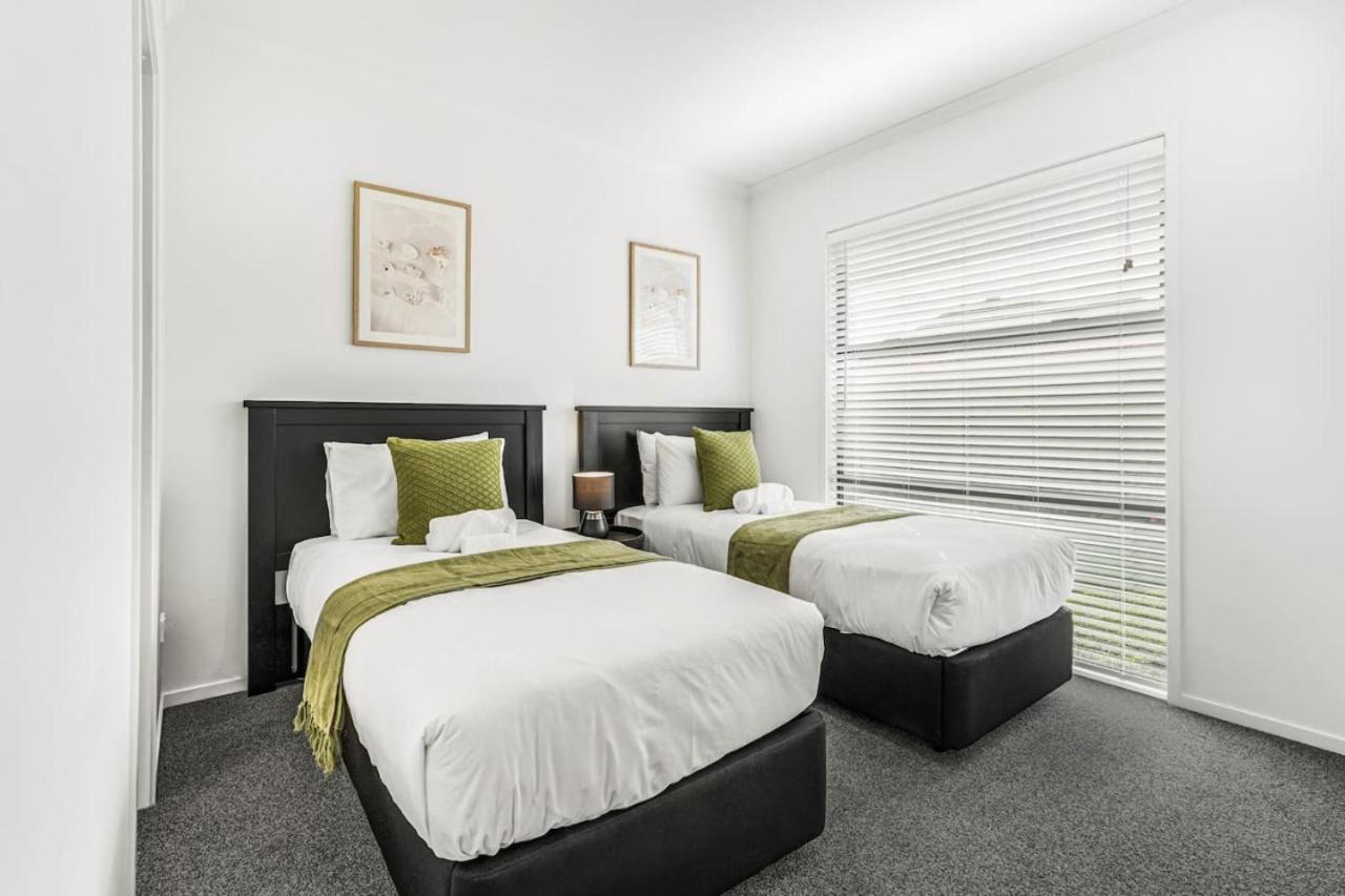 Modern And Central With 2 Ensuites -By Kosh Bnb Hamilton Dış mekan fotoğraf